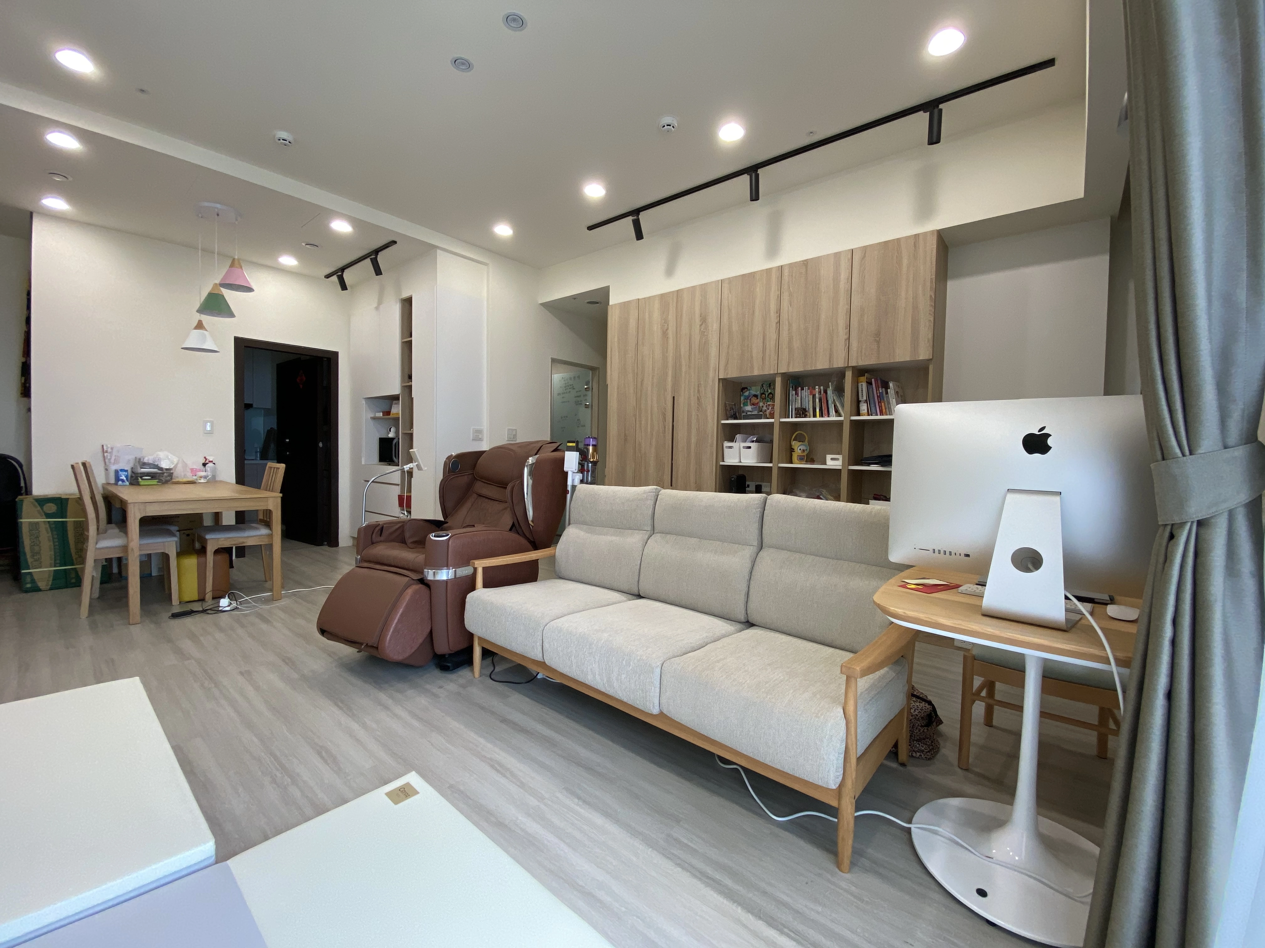 台南 Japandi 質感宅: 職人木作與柔和採光,型塑療癒居家氛圍。