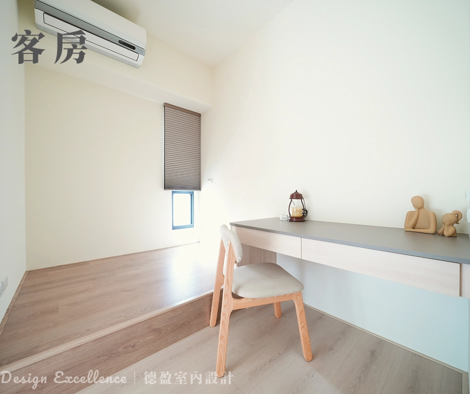 動線規劃原則:切牆開孔串聯客房與儲藏室,最大化收納與機能價值。