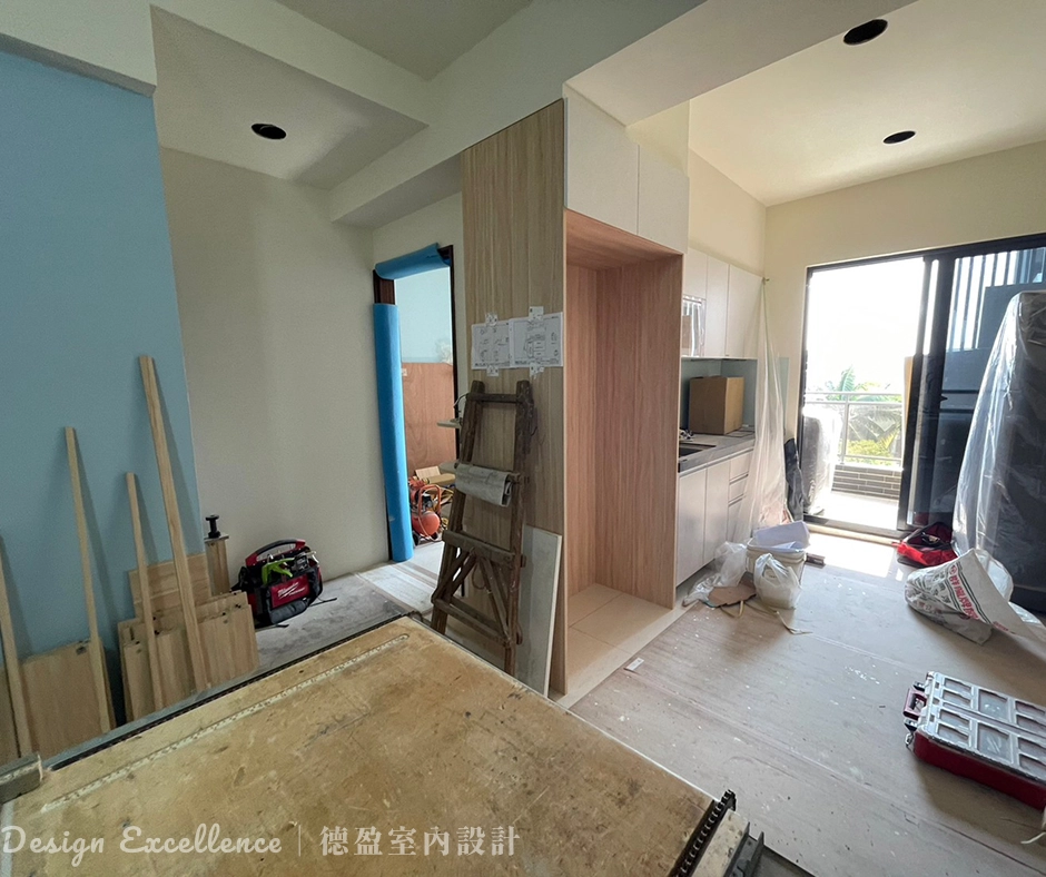 我們提供免丈量、免設計費的服務,並承諾系統櫃五金保固。