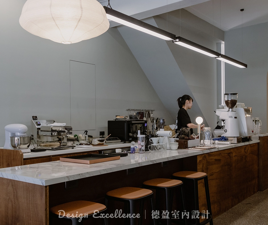 了解生活習慣,德盈選用粗獷材質,打造自由不羈工業風。