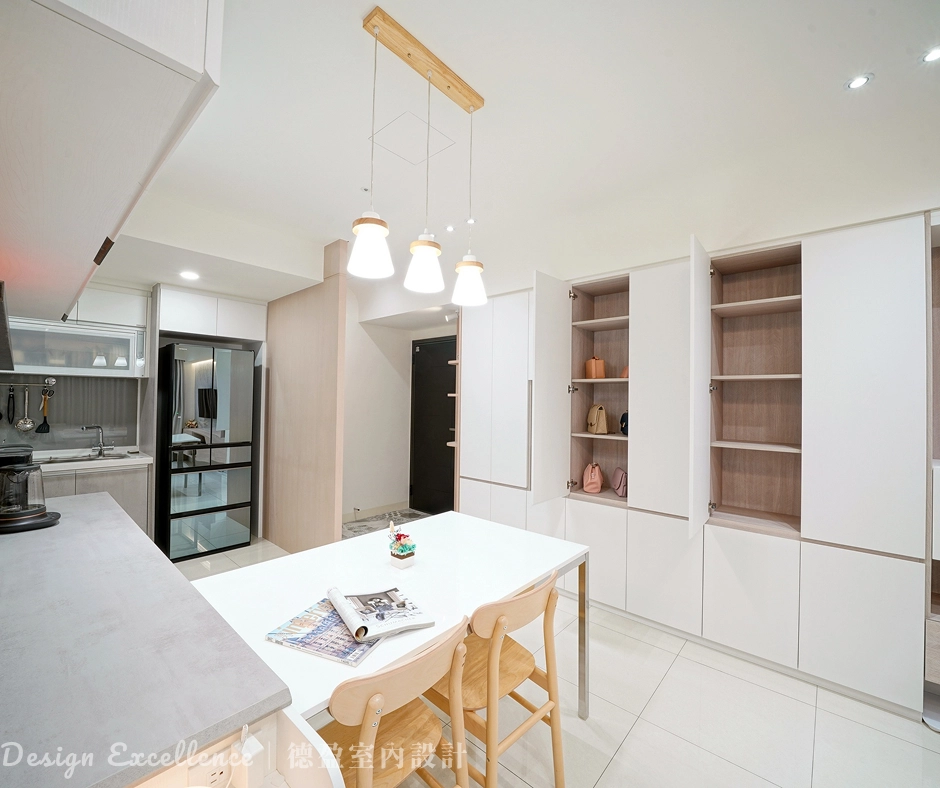 智慧收納設計解決居家儲物痛點,維持室內空間整潔與美感。
