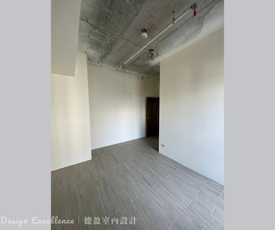 主臥推拉門衣櫃